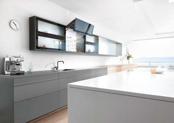 Складной подъемник Blum «AVENTOS HF»